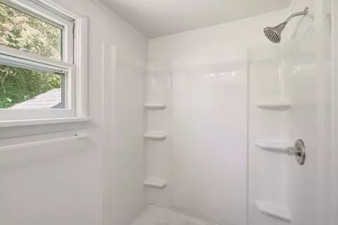 Bath - 10121 E 4th Ave, Spokane Valley, WA 99206 photo 2 of 4