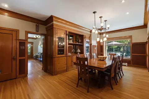 Dining - 1122 E 20th Ave, Spokane, WA 99203 photo 2 of 3