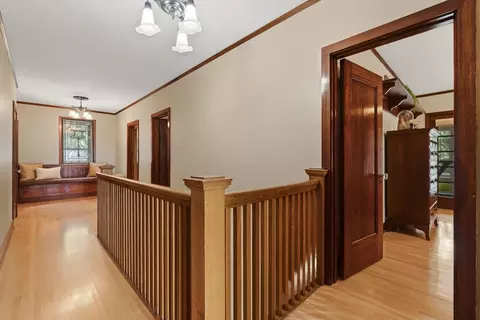 Entry Way - 1122 E 20th Ave, Spokane, WA 99203 photo 2 of 7