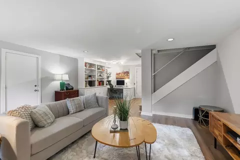 Living - 1122 E 20th Ave, Spokane, WA 99203 photo 4 of 4