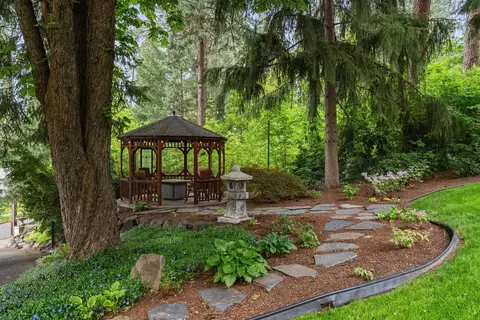 Exterior - 1122 E 20th Ave, Spokane, WA 99203 photo 18 of 18