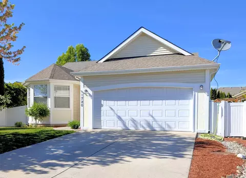 1720 W Briar Ln, Spokane, WA 99208