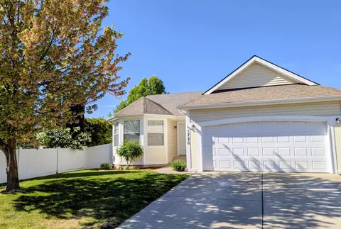1720 W Briar Ln, Spokane, WA 99208