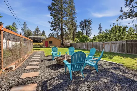 Exterior - 4028 E 28th Ave, Spokane, WA 99223 photo 7 of 9