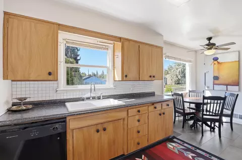 Kitchen - 825 E 37th Ave, Spokane, WA 99203 photo 3 of 5