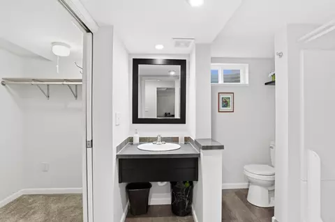 Bath - 825 E 37th Ave, Spokane, WA 99203 photo 3 of 4