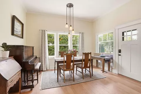 Dining - 910 E 34th Ave, Spokane, WA 99203 photo 1 of 1