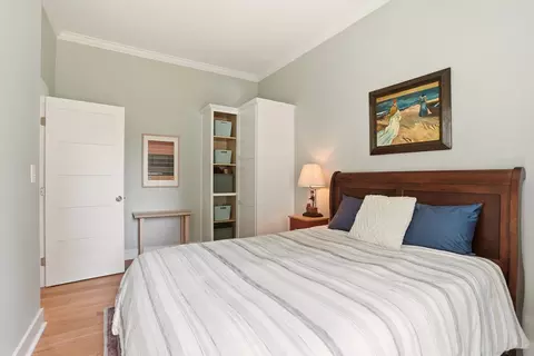 Bedroom - 910 E 34th Ave, Spokane, WA 99203 photo 4 of 4
