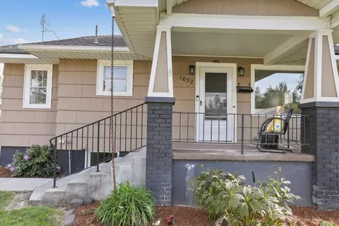 Exterior - 1032 E 33rd Ave, Spokane, WA 99203 photo 3 of 8
