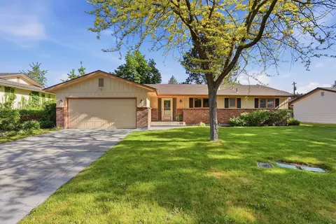 Exterior - 11119 E 26th Ave, Spokane Valley, WA 99206 photo 2 of 10