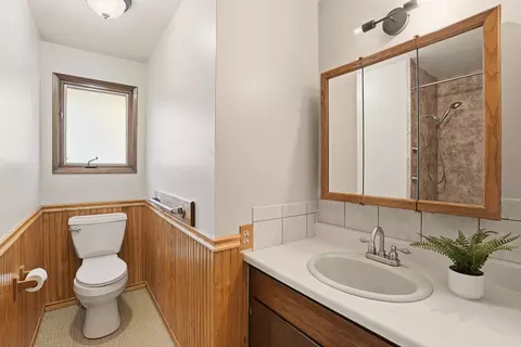 Bath - 11119 E 26th Ave, Spokane Valley, WA 99206 photo 3 of 5