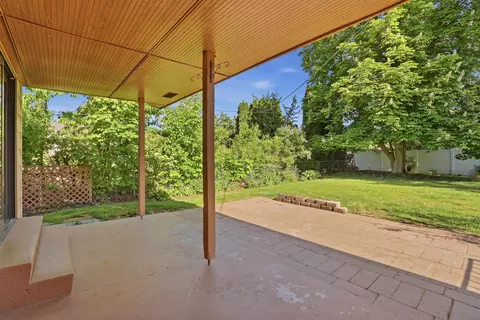 Exterior - 11119 E 26th Ave, Spokane Valley, WA 99206 photo 4 of 10