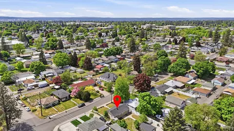 View/Area - 725 E Dalke Ave, Spokane, WA 99208 photo 2 of 2