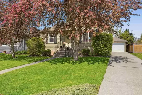 Exterior - 1311 E 40th Ave, Spokane, WA 99203 photo 3 of 11