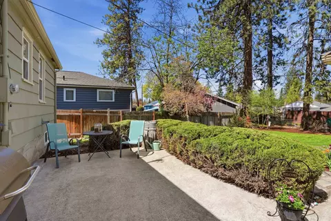 Exterior - 1311 E 40th Ave, Spokane, WA 99203 photo 4 of 11