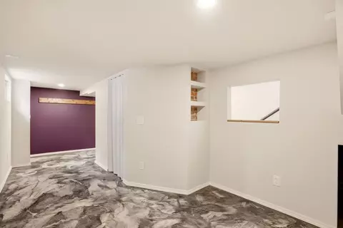 Entry Way - 1708 E 34th Ave, Spokane, WA 99203 photo 3 of 3