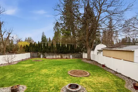 Exterior - 1708 E 34th Ave, Spokane, WA 99203 photo 5 of 16