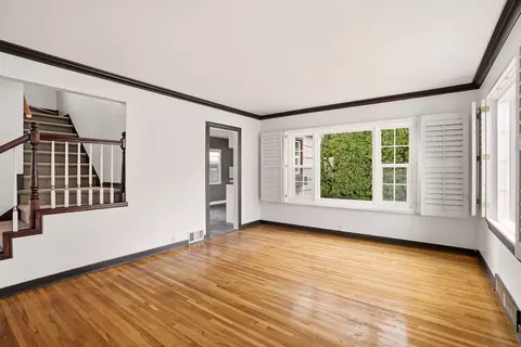 Living - 1708 E 34th Ave, Spokane, WA 99203 photo 1 of 5