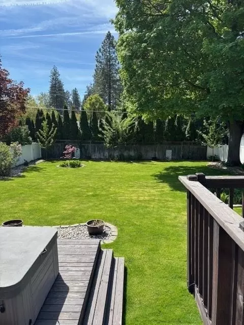 Exterior - 1708 E 34th Ave, Spokane, WA 99203 photo 9 of 16