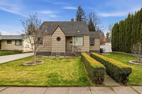 Exterior - 1708 E 34th Ave, Spokane, WA 99203 photo 2 of 16