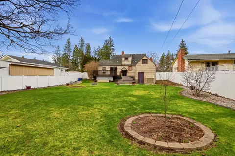 Exterior - 1708 E 34th Ave, Spokane, WA 99203 photo 16 of 16