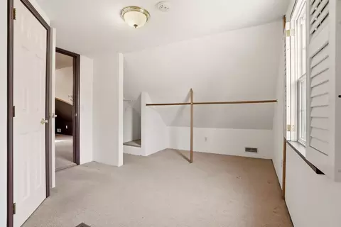 Bedroom - 1708 E 34th Ave, Spokane, WA 99203 photo 6 of 8