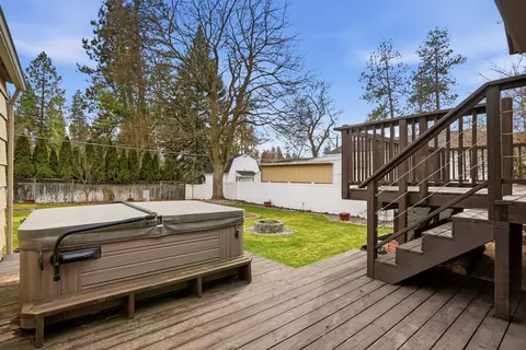 Exterior - 1708 E 34th Ave, Spokane, WA 99203 photo 7 of 16