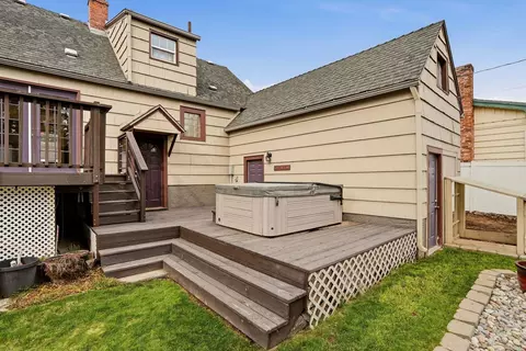 Exterior - 1708 E 34th Ave, Spokane, WA 99203 photo 8 of 16