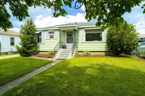 211 E Hoffman Ave, Spokane, WA 99207
