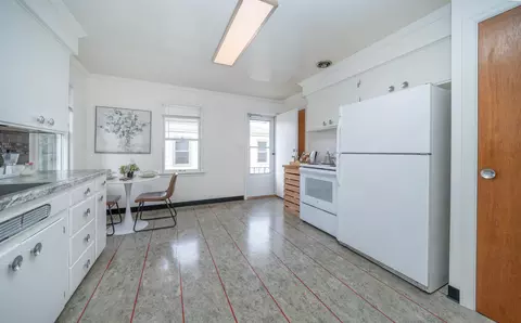Kitchen - 211 E Hoffman Ave, Spokane, WA 99207 photo 1 of 6