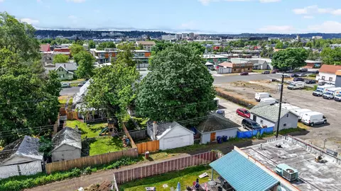 View/Area - 207 E Baldwin Ave, Spokane, WA 99207 photo 3 of 9