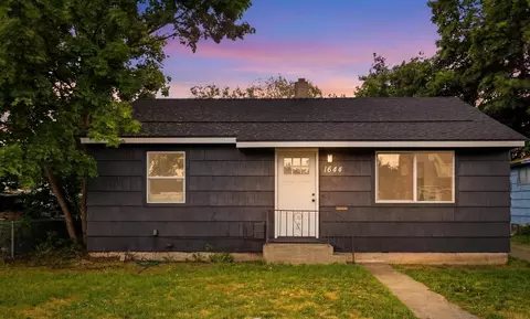 1644 E Longfellow Ave, Spokane, WA 99207