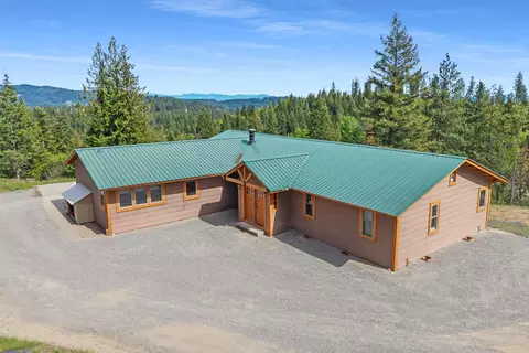 16027 N Koth Rd, Newman Lake, WA 99025