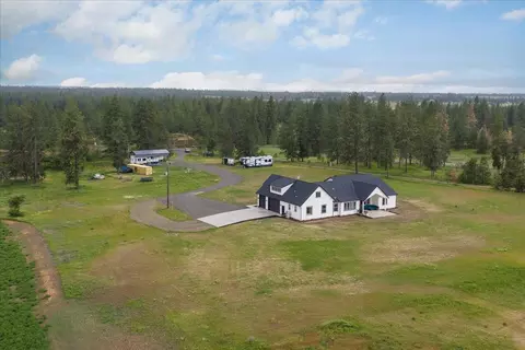 14506 W Pine Bluff Rd, Nine Mile Falls, WA 99026