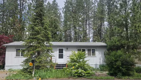 3103 E Vicksburg Ln, Mead, WA 99021