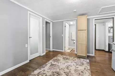 Entry Way - 10907 E 17th St, Spokane, WA 99206 photo 6 of 8