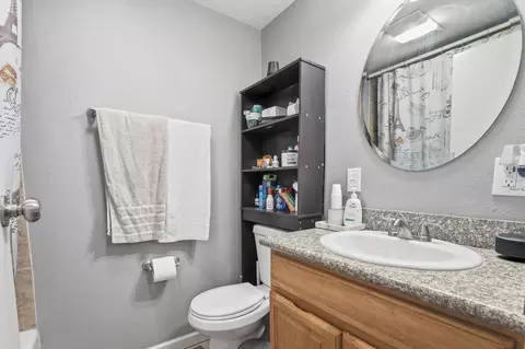 Bath - 10907 E 17th St, Spokane, WA 99206 photo 3 of 3