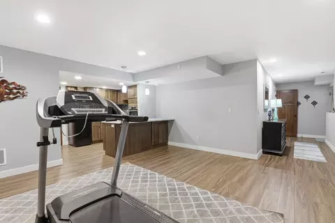 Entry Way - 4121 E 15th Ave, Spokane, WA 99223 photo 5 of 5