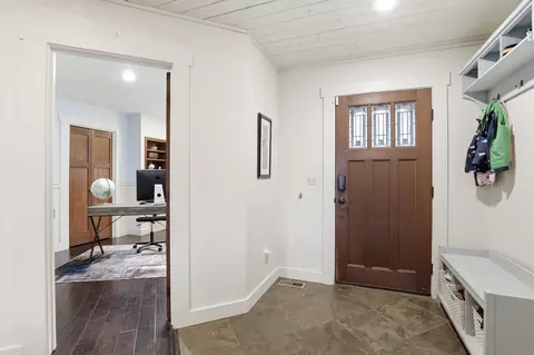 Entry Way - 4121 E 15th Ave, Spokane, WA 99223 photo 1 of 5