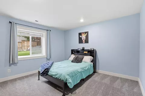 Bedroom - 4121 E 15th Ave, Spokane, WA 99223 photo 3 of 4