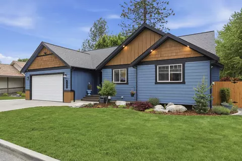 Exterior - 4121 E 15th Ave, Spokane, WA 99223 photo 2 of 11