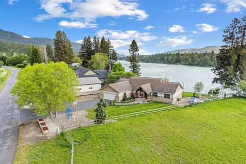 321 S Reflection Dr, Ione, WA 99139