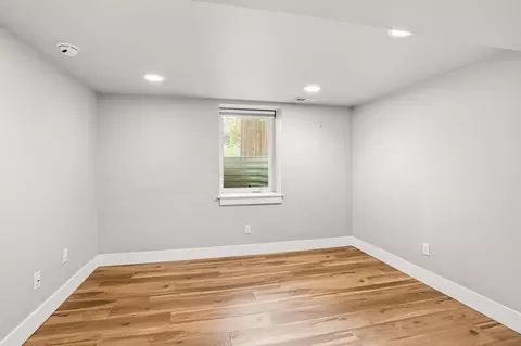 Bedroom - 3 E 28th Ave, Spokane, WA 99203 photo 5 of 6