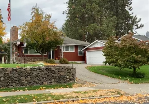923 E 36th Ave, Spokane, WA 99203
