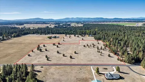 331 N Nn N Charby Ln, Deer Park, WA 99006