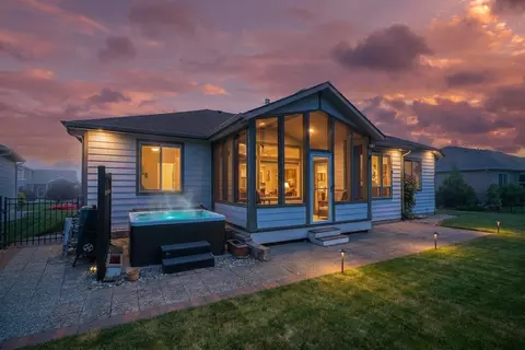 9901 W January Dr, Cheney, WA 99004