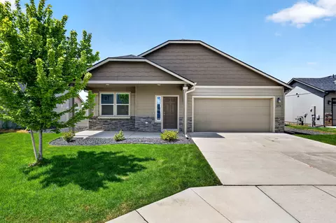 3290 Harvest Bluff Dr, Cheney, WA 99004