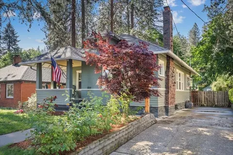 Exterior - 1014 E 18th Ave, Spokane, WA 99203 photo 2 of 6