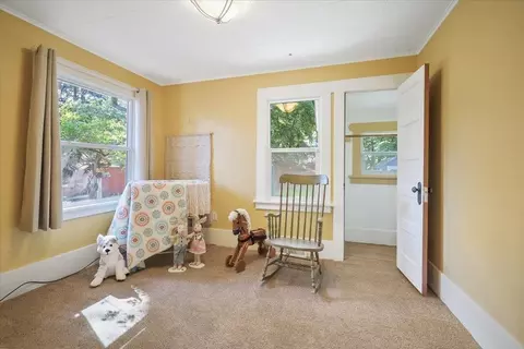Bedroom - 1014 E 18th Ave, Spokane, WA 99203 photo 2 of 2