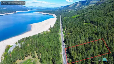 1879 S 25 Hwy, Kettle Falls, WA 99141